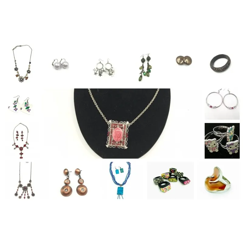 Bulk assorted jewelry lot of 1000 pieces.