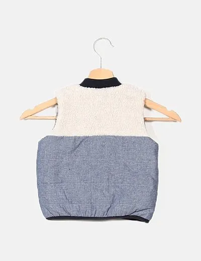 Chaleco de mezclilla con borrega - Producto disenado en estilo informal de alta calidad